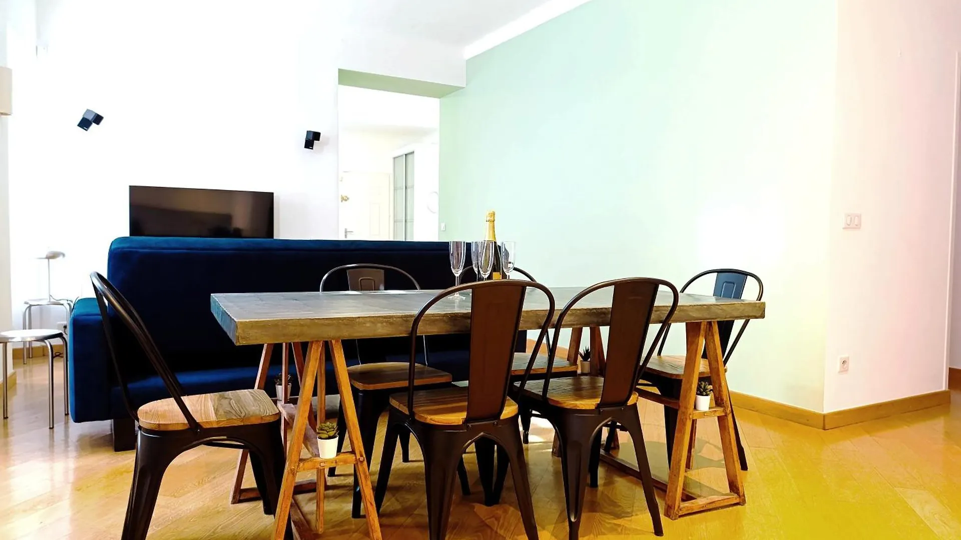 Design Appartment 100Sqm Close To Palais Beach And Restaurants Cannes 0*,  Francja